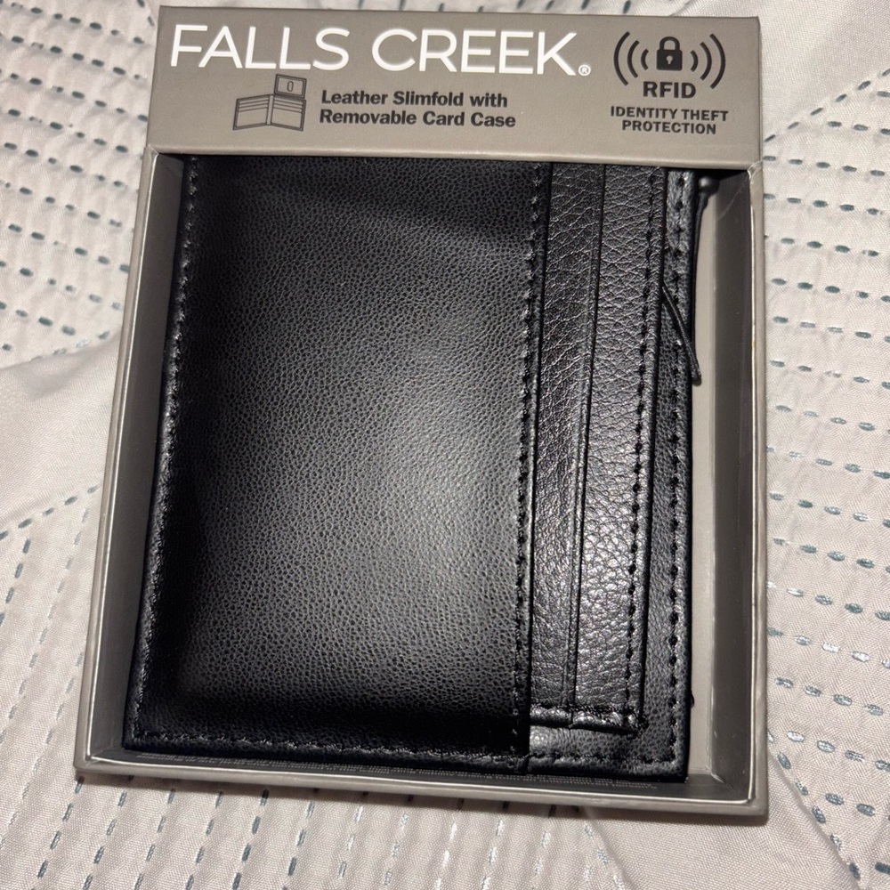 Falls Creek Black Wallet